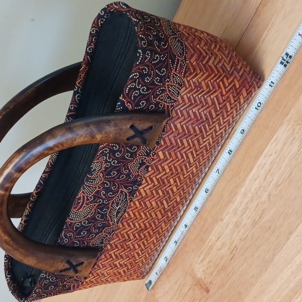 Thailand Woven Basket/Fabric/Wood Zippered Purse - Picture 14 of 16